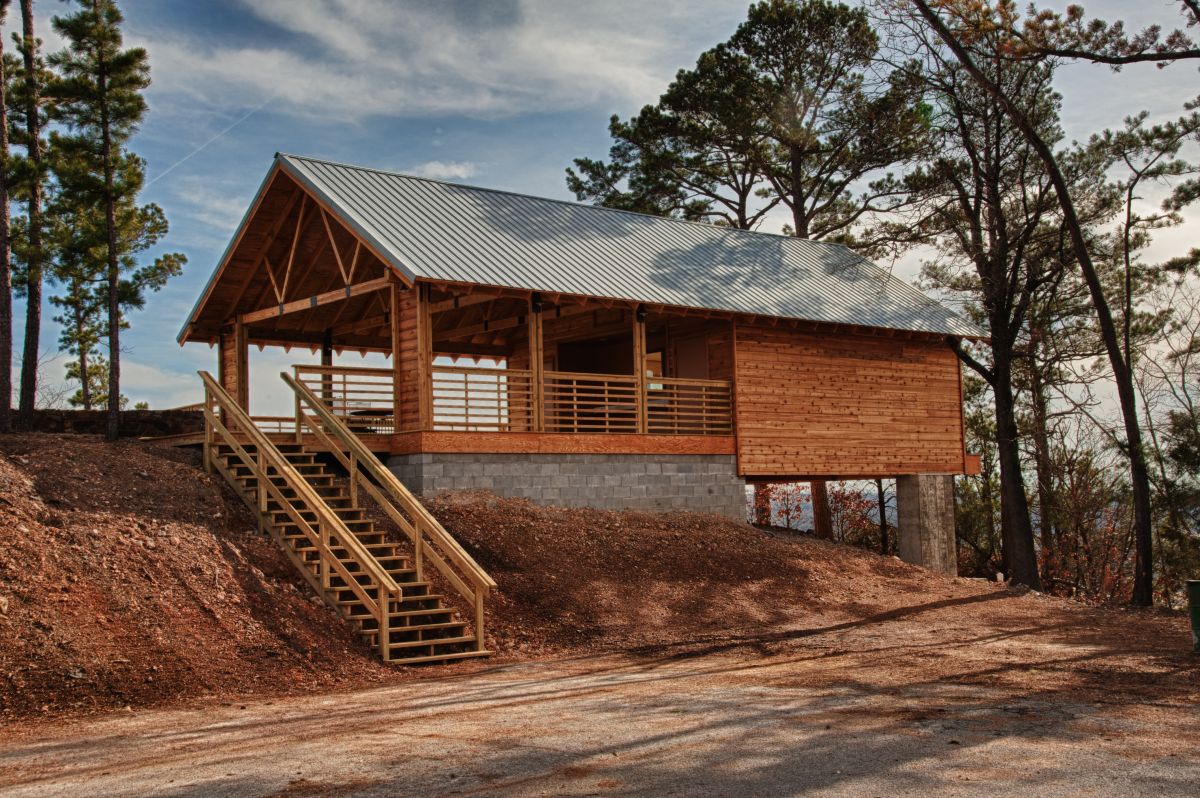 Pine Ridge Clubhouse